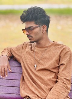 Lewyinxo - Male యాక్టర్ in Bangalore Photo 2 of 2