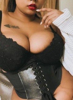 Dominareena - escort in Noida Photo 5 of 14