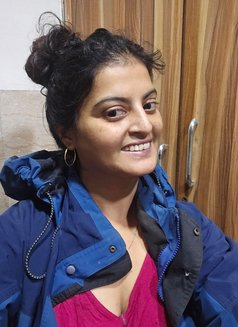 Cutie Sanya🥰 Real Meet( & )Cam Service - ఎస్కార్ట్ in Mumbai Photo 1 of 1