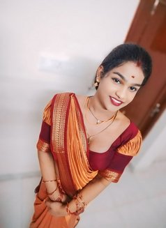 Shemale Chennai Anu Baby - Transsexual adult performer in Chennai Photo 2 of 8
