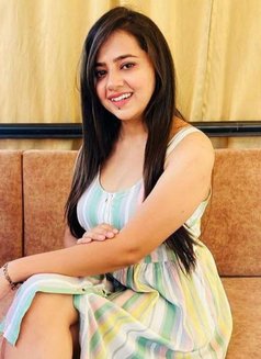 Hello Janvi - एस्कॉर्ट in Hyderabad Photo 3 of 4