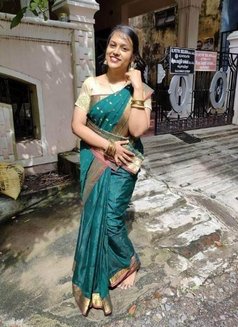 Madhu Married Ladies - escort in Chennai Photo 11 of 17