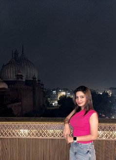 Kriti - escort in New Delhi Photo 1 of 3