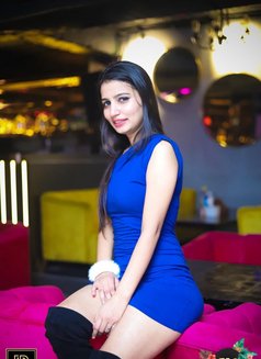 Kriti - escort in New Delhi Photo 2 of 3