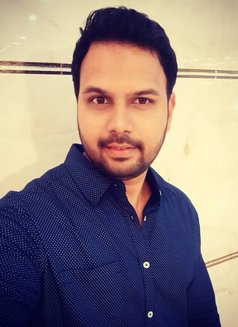 Uno - Male ఎస్కార్ట్ in Hyderabad Photo 1 of 1