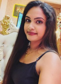 Anushka - ఎస్కార్ట్ in Noida Photo 2 of 3