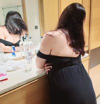 Celebrity Escorts India - एस्कॉर्ट एजन्सी in Bangalore