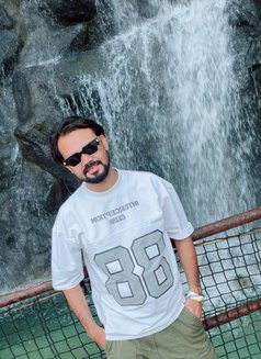 Whitefield - Male escort in Mumbai Photo 1 of 4