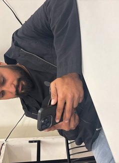 Happy Rao - Male एस्कॉर्ट in Gurgaon Photo 15 of 24