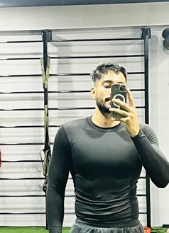 Desired Bull - Male ఎస్కార్ట్ in Candolim, Goa Photo 3 of 4