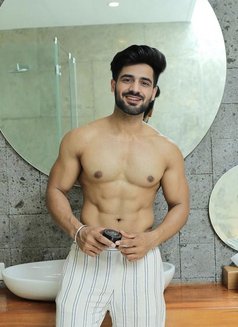 Aarav Jaat - Male எஸ்கார்ட் in New Delhi Photo 2 of 3