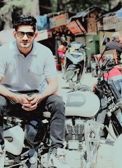 Aarav Jaat - Male எஸ்கார்ட் in New Delhi Photo 1 of 3