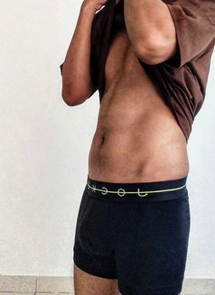 Dev - Male escort in Pune Photo 1 of 2