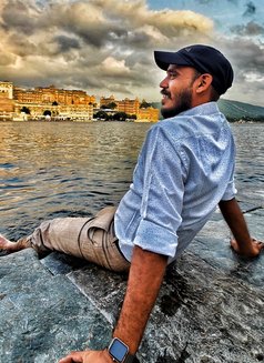 All Yours - Male escort in Mumbai Photo 1 of 1