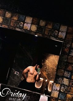 Rohan - Male escort in New Delhi Photo 3 of 5