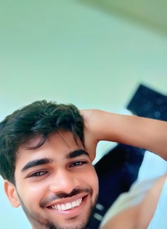 Karan 4 - Male escort in Lucknow Photo 1 of 10