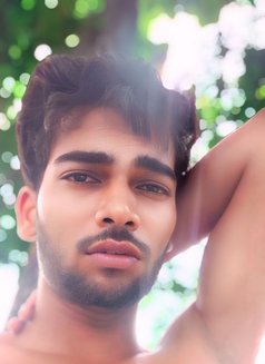 Karan 4 - Male escort in Lucknow Photo 10 of 10