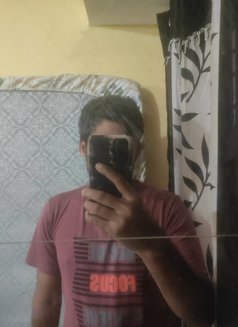 Yom - Male escort in Bangalore Photo 2 of 4