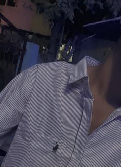 Para - Male escort in Bangalore Photo 2 of 2