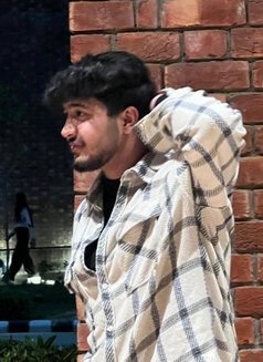 Aahangureja - Male adult performer in Chandigarh Photo 2 of 6