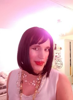 Victoria - Transsexual escort in Mumbai Photo 5 of 11