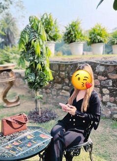 Kirti - escort in New Delhi Photo 3 of 3