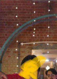 Samar - Male escort in New Delhi Photo 1 of 1