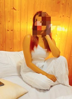 Disha Panday - எஸ்கார்ட் in Bangalore Photo 1 of 1