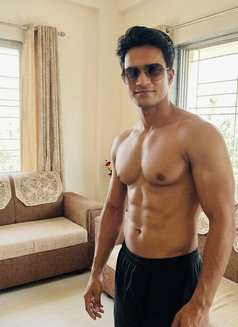 Professional Male Escort For Elite Women - Male escort in Kolkata Photo 14 of 14
