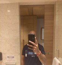 Dhruv69 - Male एस्कॉर्ट in Thane