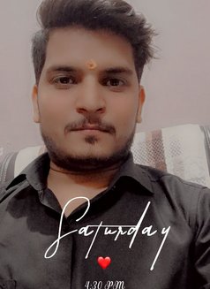 Nikhlesh - Male एस्कॉर्ट in New Delhi Photo 3 of 3