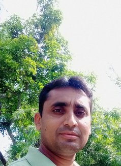 Rajesh - Male escort in Kolkata Photo 6 of 10