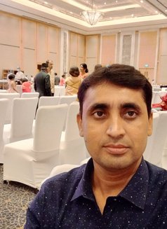 Rajesh - Male escort in Kolkata Photo 8 of 10