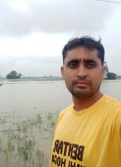 Rajesh - Male escort in Kolkata Photo 9 of 10