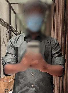 Dhasvind - Male एस्कॉर्ट in Chennai Photo 2 of 3