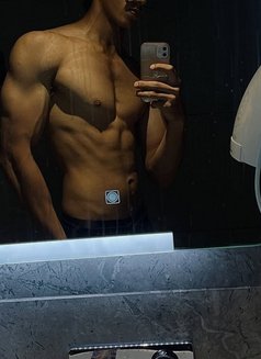Ritwik, Indian Male Escort in Kolkata - Male escort in Kolkata Photo 4 of 7