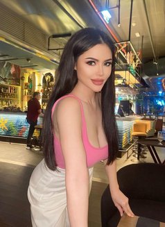 Find & Book Delhi Escorts 5 Star Hotels - escort in New Delhi Photo 4 of 4