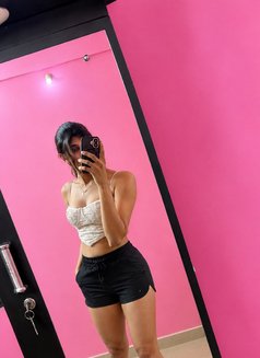 Hot Top shemale with big dick - Transsexual escort in Bangalore Photo 5 of 8