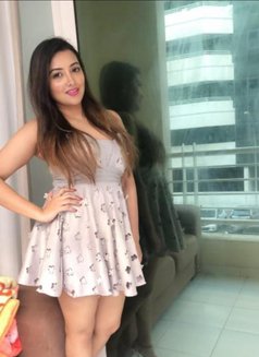 Kumarikpina - एस्कॉर्ट in Mumbai Photo 2 of 2