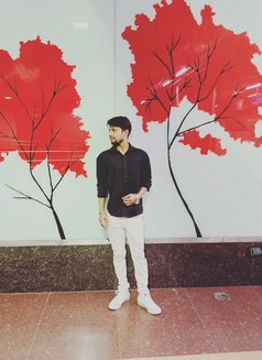 Awwdose - Male escort in New Delhi Photo 3 of 4