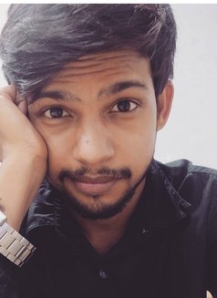 Awwdose - Male escort in New Delhi Photo 6 of 7