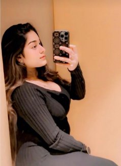 Elite Companion - Male ఎస్కార్ట్ ఏజెన్సీ in Mumbai Photo 2 of 5