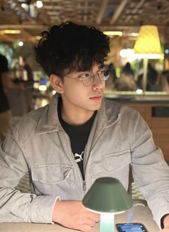 Wildy - Male escort in Mumbai Photo 1 of 4