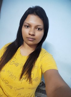 Preethi Tamil Independent Girl - वयस्क कलाकार in Chennai Photo 1 of 4