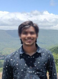 Satty (23 M) - Male escort in Bangalore Photo 5 of 5