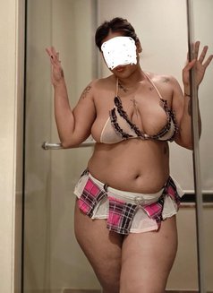Sexy Namira - escort in Mumbai Photo 5 of 30