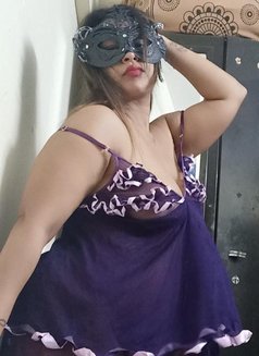 Sexy Namira - escort in Mumbai Photo 18 of 30