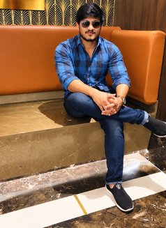 Red Hartnet Chennai Direct Meet - Male escort in Chennai Photo 1 of 6