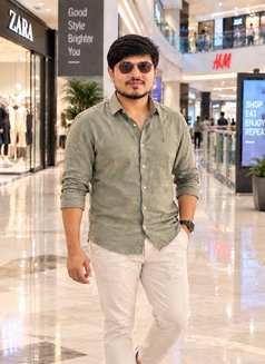 Red Hartnet Chennai Direct Meet - Male escort in Chennai Photo 5 of 6