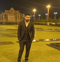 Virat - Male এস্কর্ট in New Delhi